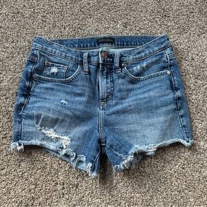 Silver Jeans Women’s 25/L3.5” Shorts